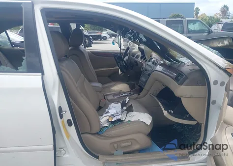 2003 Lexus Es 300 from USA, damaged, VIN JTHBF30GX36005776